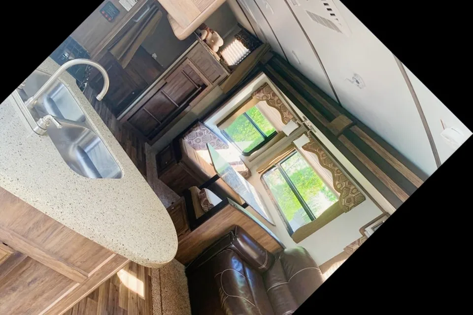 Chris's Cougar Cougar lite Travel Trailer