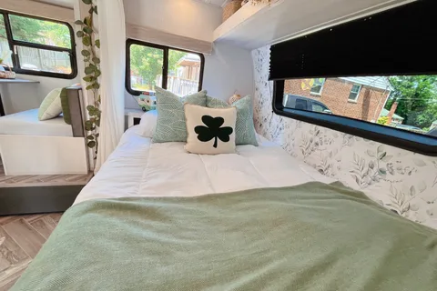 2022 Coleman Rubicon Trailer-Greenery Theme