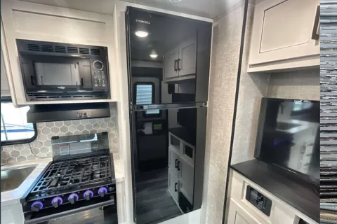 Savanaha's Highland Ridge RV Open Range 263th Toy Hauler Hauler