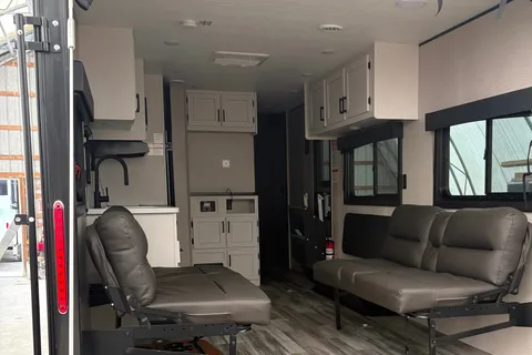 Savanaha's Highland Ridge RV Open Range 263th Toy Hauler Hauler