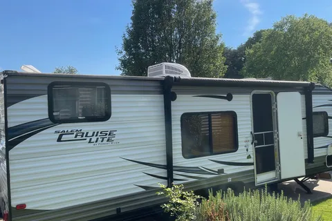 Fantastic Forest River 261BHXL Travel Trailer