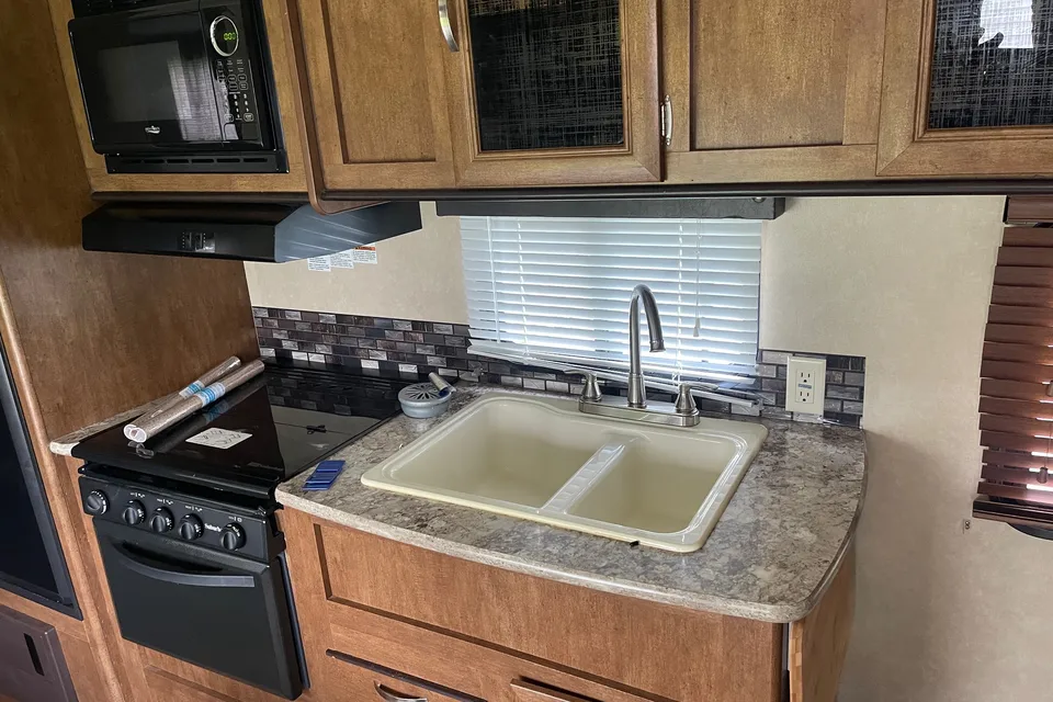 Fantastic Forest River 261BHXL Travel Trailer