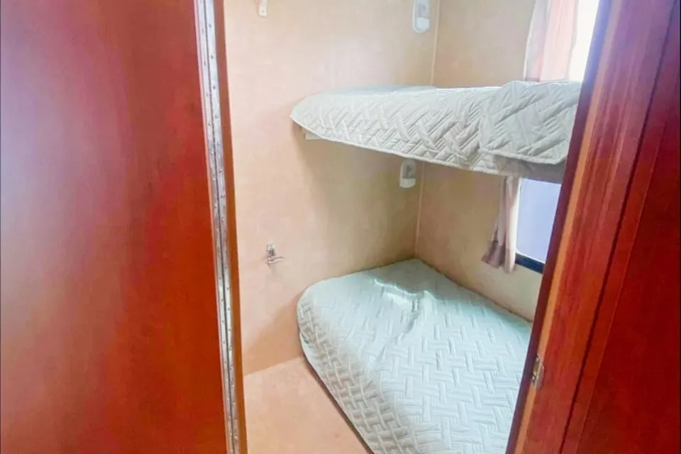 Rare 2 bedroom Motorhome - Bunkhouse - Forest River Georgetown - Class A