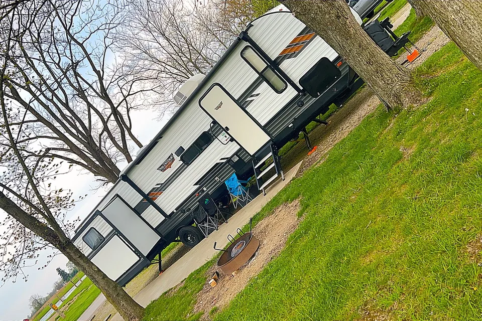 Tim's Forest River Wildwood 31qktbs  Travel Trailer