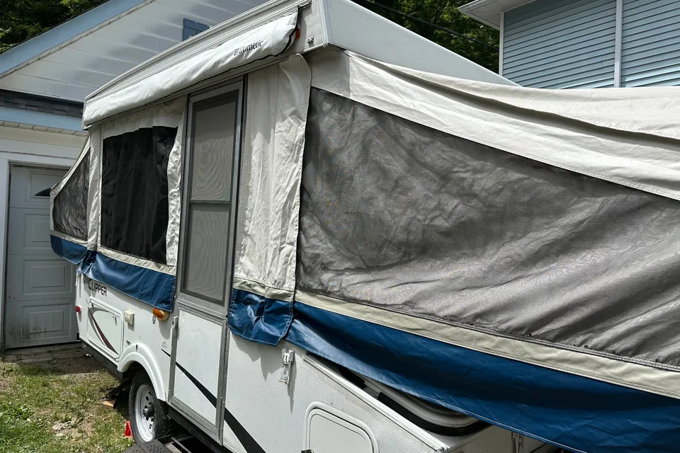 Steele’s Adventures Tent Trailer