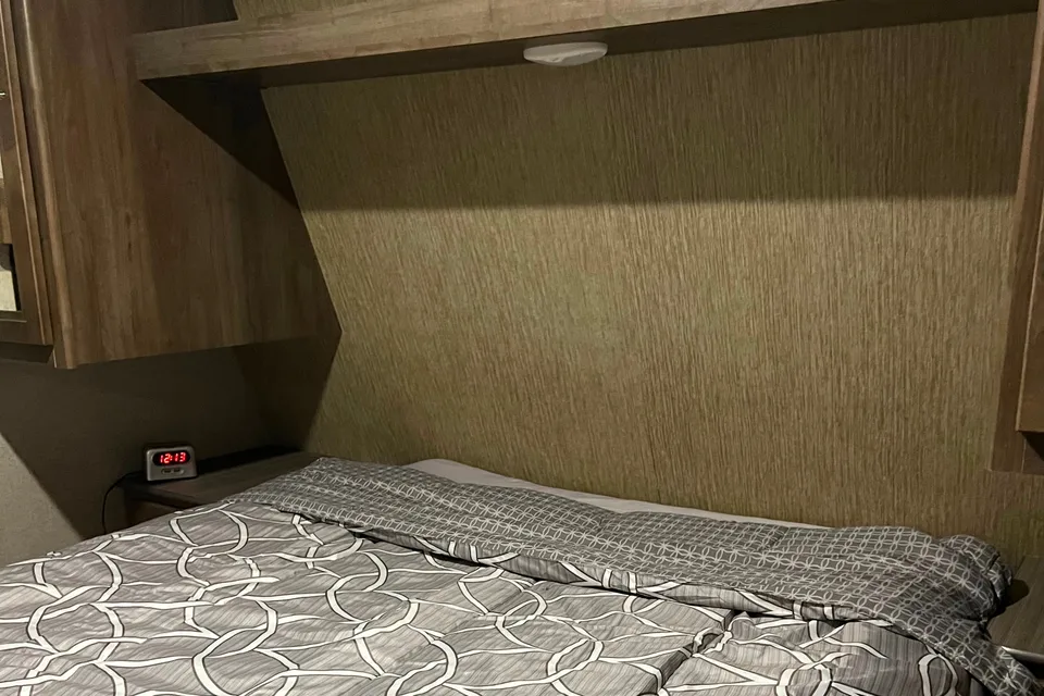 Tina's Coleman 263bh Travel Trailer