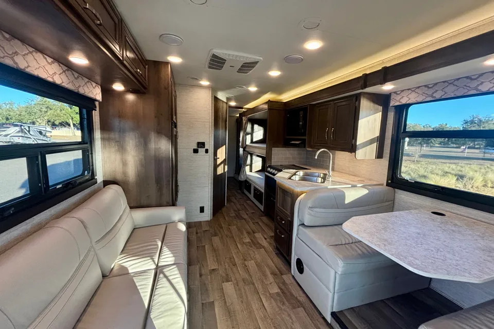 2021 Jayco Redhawk SE 31F