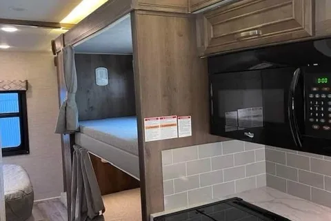 Jayco RedHawks  Ford 450 Class C