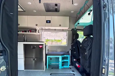 El Capitaine "Sprinter 170 awd Class B"