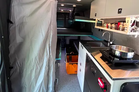 El Capitaine "Sprinter 170 awd Class B"