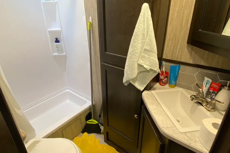 Prêt à camper au bord de la plage