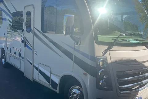 ALAN's Thor Motor Coach Vegas Class A