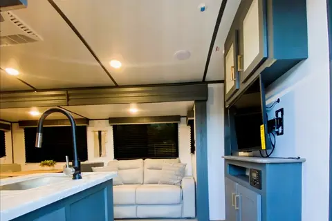 1776 Rentals 2022 Keystone Bullet