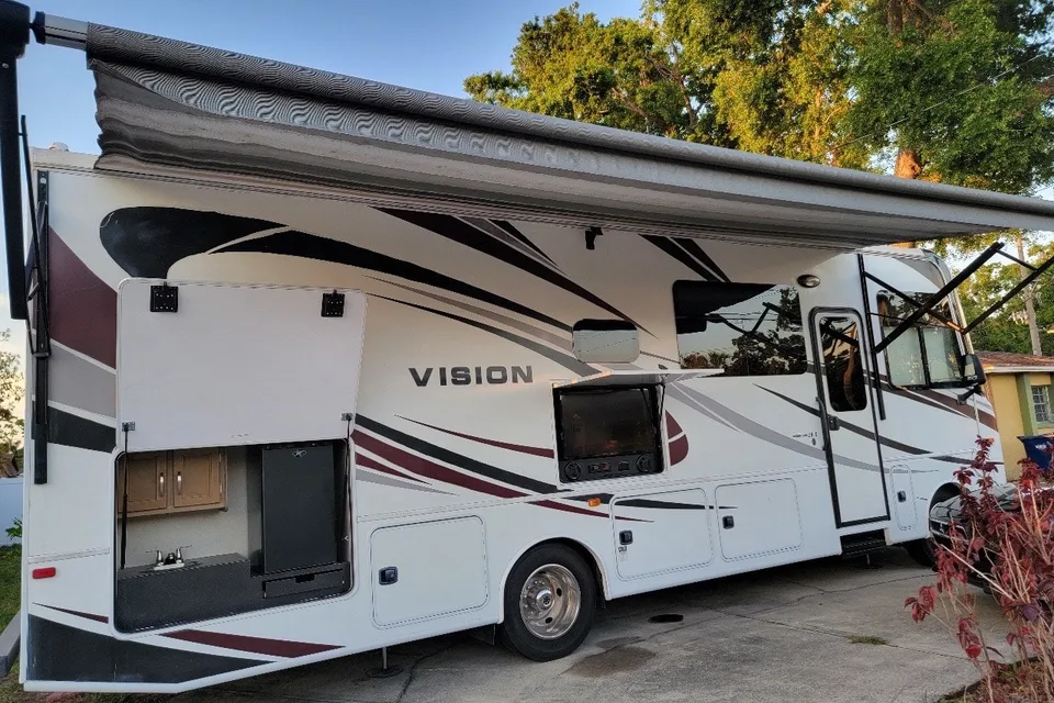 Aileen's RV Cottage