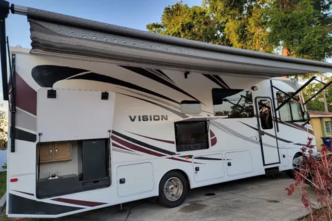 Aileen's RV Cottage