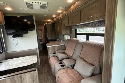 Aileen's RV Cottage