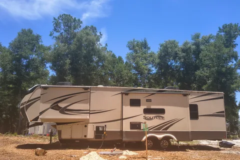 Grand Design solitude Fifth Wheel