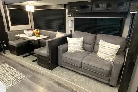  Jayco Jay Flight 28BHBE "Infinity"