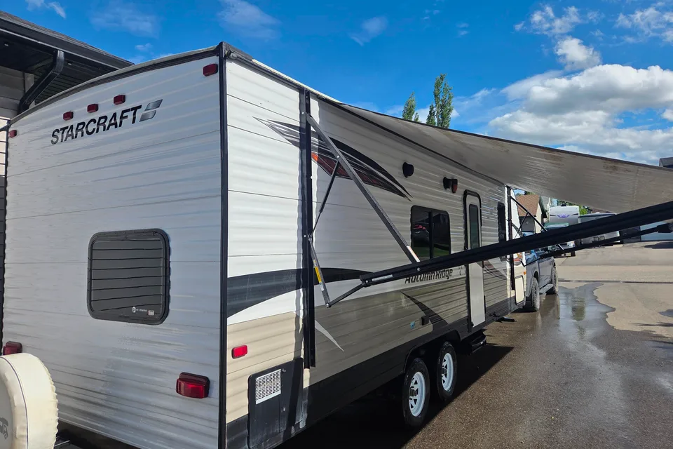 Chris's Starcraft Autumn ridge Travel Trailer