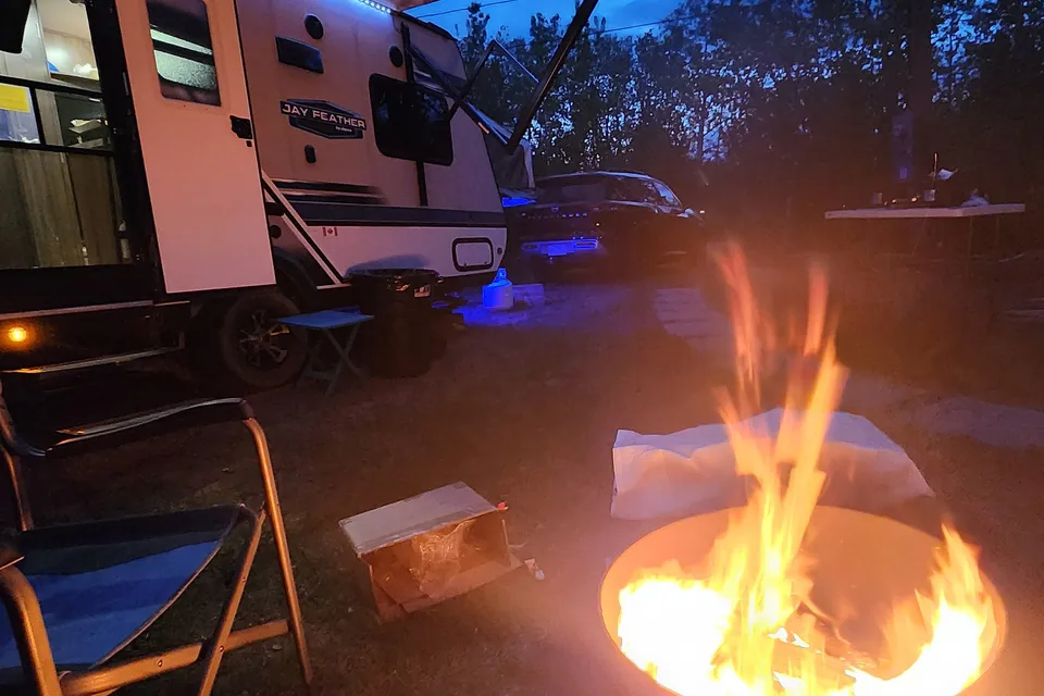 Shar's Jayco JayFlight Hybrid