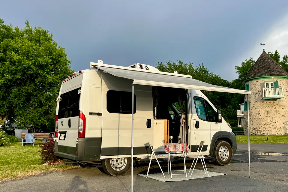 Béluga, Ram Promaster 2500