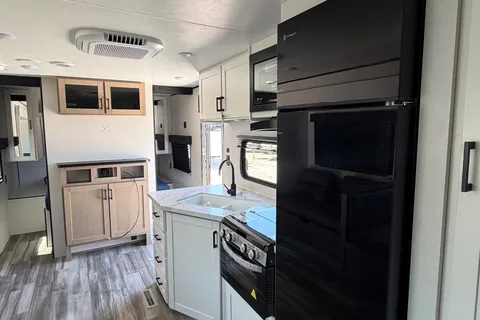Jayco SLX Travel Trailer