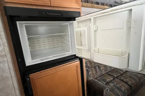 Home on Wheels Alpenlite Aspen Travel Trailer