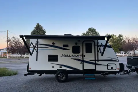 2020 Heartland Mallard  18’ Bunkhouse sleeps 5