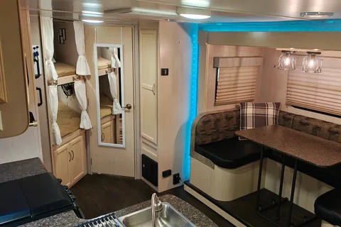 Meet Clifford, tows like a 24', lives like a 30'!
