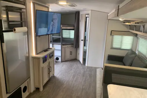 Shadow Cruiser Travel Trailer