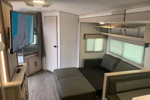 Shadow Cruiser Travel Trailer