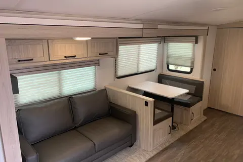 Shadow Cruiser Travel Trailer