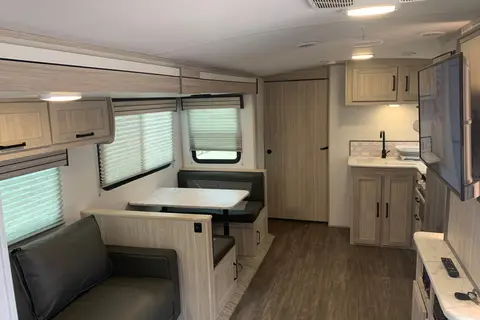 Shadow Cruiser Travel Trailer