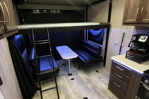 Michael's Genesis RV Vortex Travel Trailer