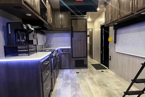 Michael's Genesis RV Vortex Travel Trailer