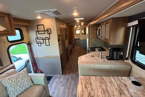 Family unit with 2 full-sized bathrooms.
