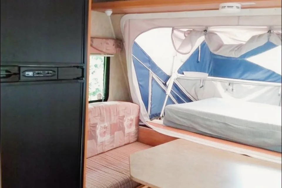 Elvis' Dutchmen 160 Kodiak Hybrid