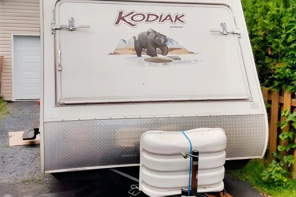 Elvis' Dutchmen 160 Kodiak Hybrid