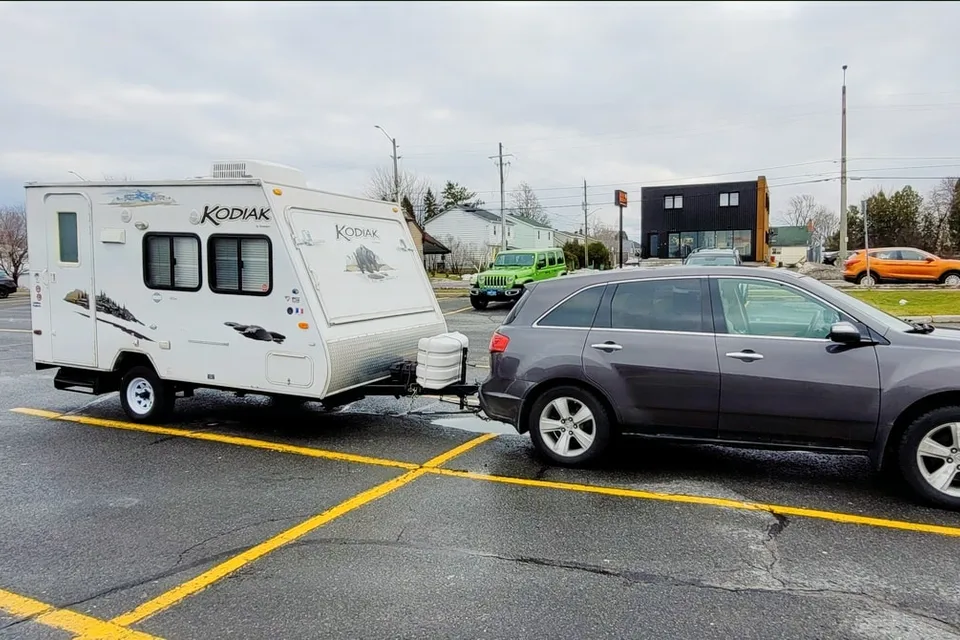 Elvis' Dutchmen 160 Kodiak Hybrid