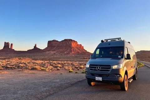 2022 Mercedes Benz Thor Tranquility 4x4 with lithium battery  