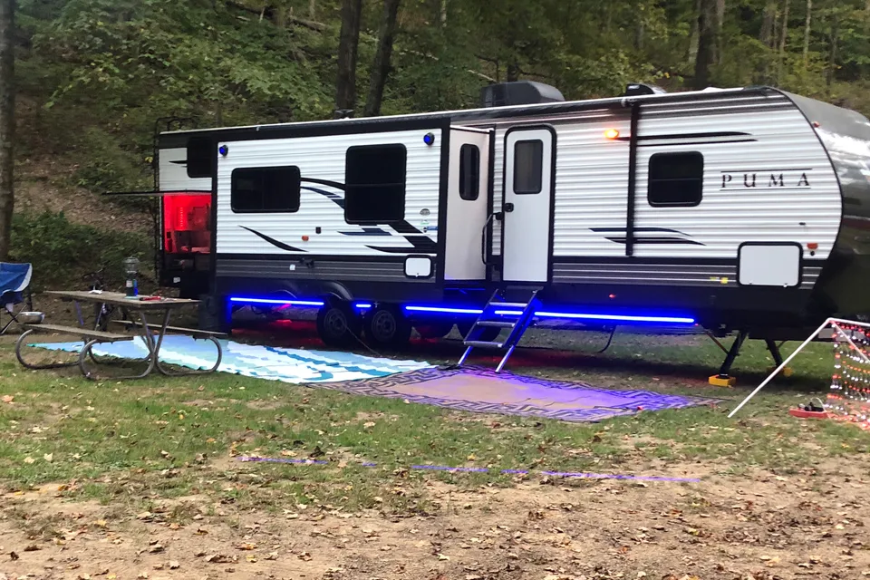 2021 Palomino Puma 32 BHKS Travel Trailer