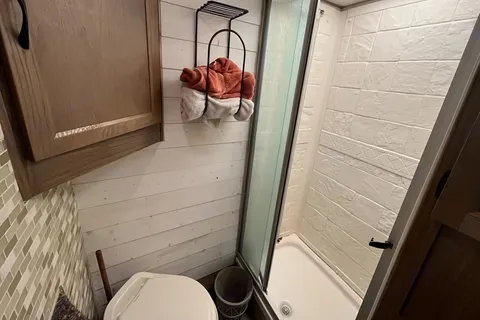 32' Bunkhouse w/ WiFi - Your Home Away From Home