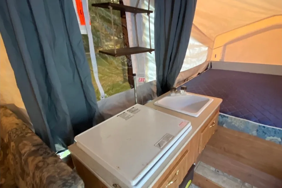 Carl the Camper - Flagstaff Forrest River Popup Trailer