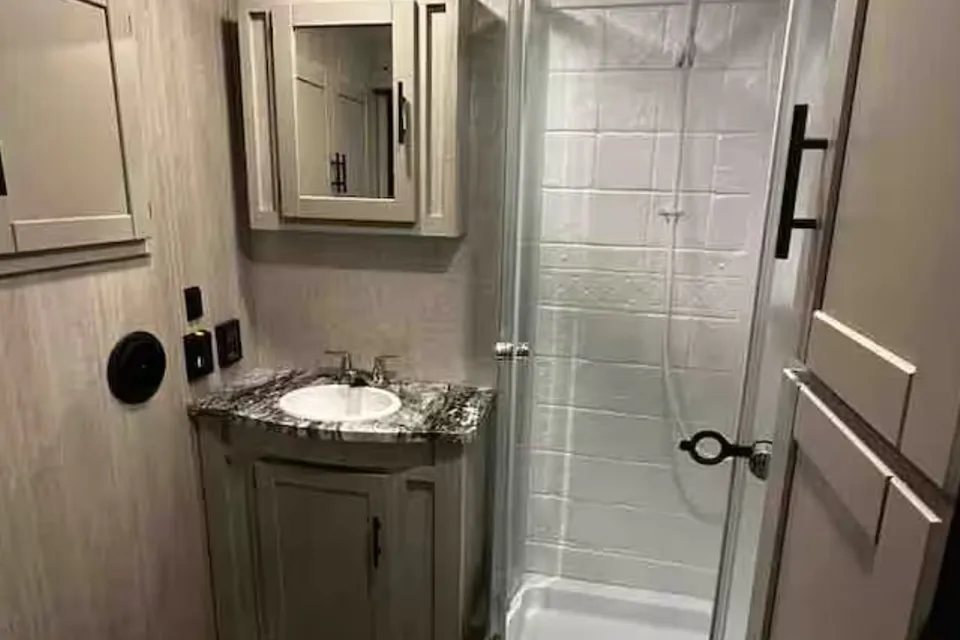 Anquenita's Sunset Park RV 2024 Travel Trailer
