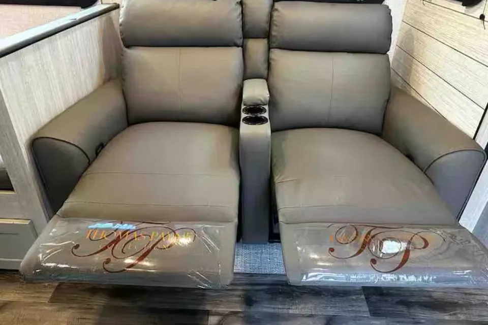 Anquenita's Sunset Park RV 2024 Travel Trailer