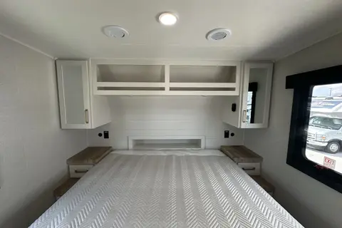 Justin's Jayco Eagle 29DDB Fifth Wheel