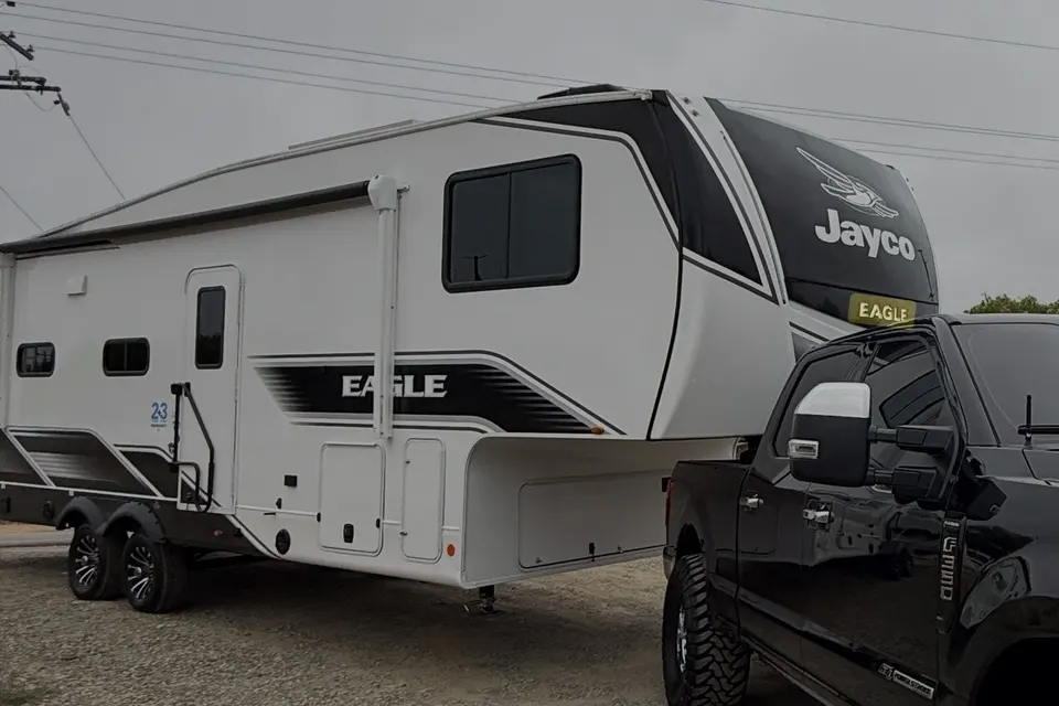 Justin's Jayco Eagle 29DDB Fifth Wheel