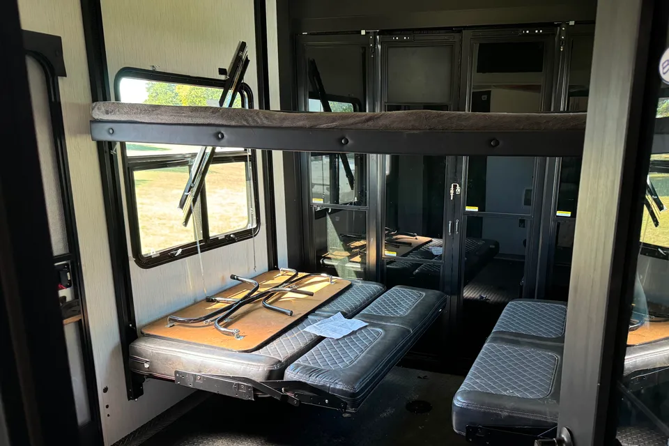 Sunflower RV Rentals Heartland Road Warrior Fifth Wheel