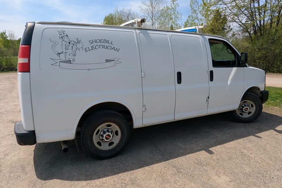 Shoebill Electrician (GMC Savana 2011)