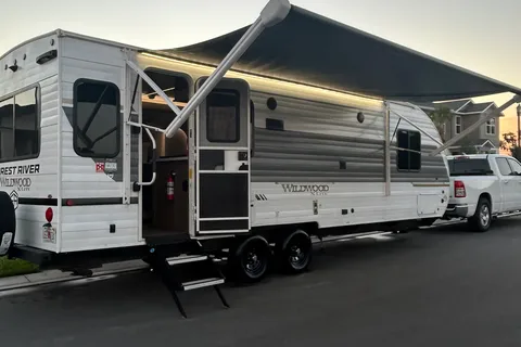Camping Paradise - Wildwood 2025
